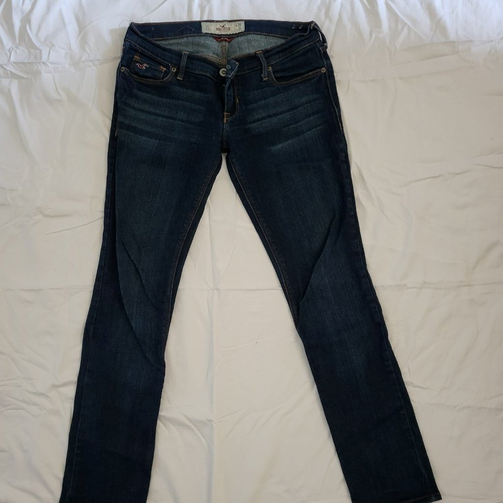 Hollister social stretch skinny jeans 26x31